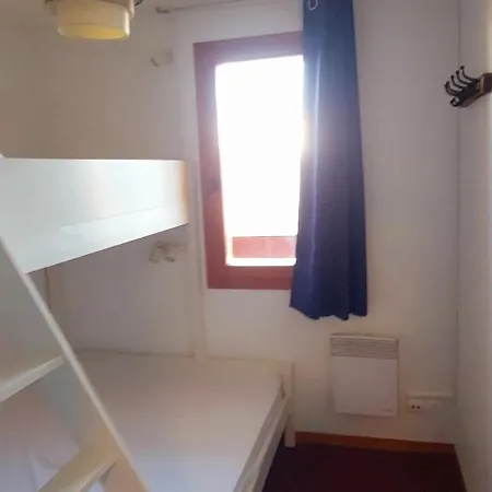 Apartment Le Rami, 5 Personnes Au Pied